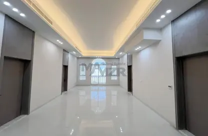 فيلا - 6 غرف نوم - 8 حمامات للايجار في مدينة الرياض - أبوظبي فيلا - 6 غرف نوم - 8 حمامات للايجار في مدينة الرياض - أبوظبي