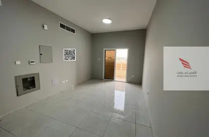 Apartment - 2 Bedrooms - 2 Bathrooms for rent in Al Jurf 3 - Al Jurf - Ajman Downtown - Ajman