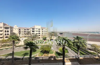 Apartment - 2 Bedrooms - 3 Bathrooms for rent in Saadiyat Beach Residences - Saadiyat Beach - Saadiyat Island - Abu Dhabi
