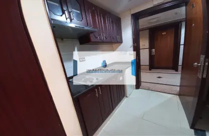 Apartment - 1 Bathroom for rent in Sheikh Fatima Bint Mubarak St - Al Manhal - Abu Dhabi