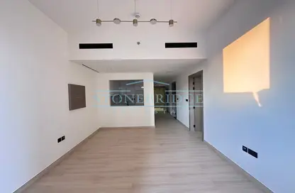 شقة - غرفة نوم - 2 حمامات للايجار في بن غاطي لونا - قرية الجميرا سركل - دبي