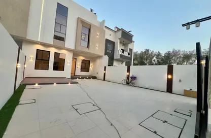 Villa - 5 Bedrooms - 7+ Bathrooms for sale in Al Yasmeen 1 - Al Yasmeen - Ajman