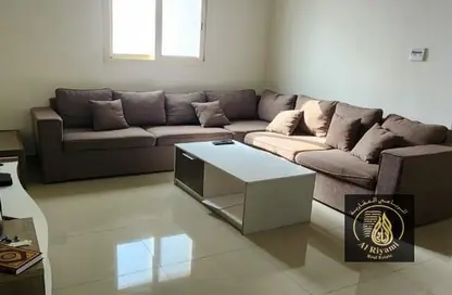 شقة - غرفة نوم - 1 حمام للايجار في مساكن كورنيش عجمان - طريق كورنيش عجمان - عجمان