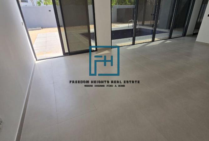 15127540 - Property Image 2