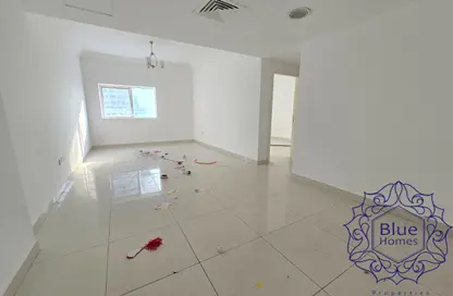 Apartment - 2 Bedrooms - 2 Bathrooms for rent in Al Khan - Sharjah