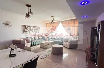 Apartment - 2 Bedrooms - 2 Bathrooms for rent in Al Mamzar Tower - Al Mamzar - Sharjah - Sharjah