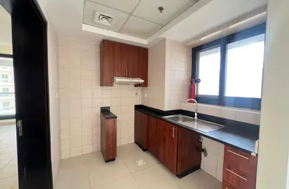 شقة - غرفة نوم - 1 حمام للايجار في برج إسكان - دبي مارينا - دبي