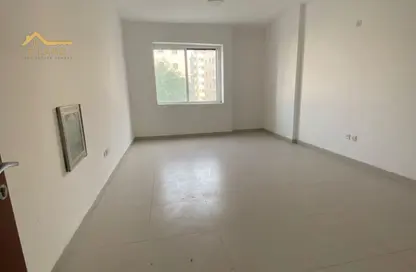 Apartment - 1 Bedroom - 2 Bathrooms for rent in Ajman Corniche Residences - Ajman Corniche Road - Ajman