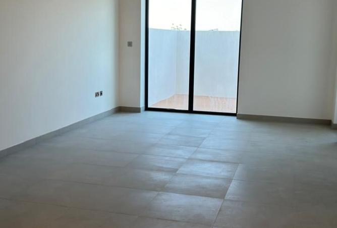 15579200 - Property Main Image