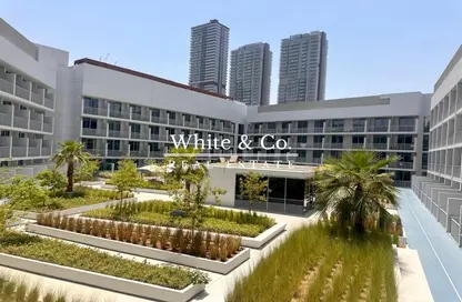 Apartment - 2 Bedrooms - 3 Bathrooms for rent in Luma 22 - Jumeirah Village Circle - Dubai
