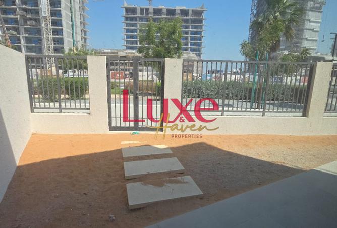 14267800 - Property Image 3