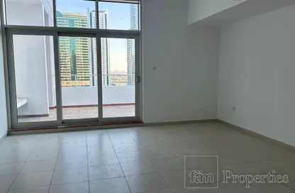 Empty Room image for: Apartment - 2 Bedrooms - 2 Bathrooms for rent in Cascades Tower - Dubai Marina - Dubai, Image 1