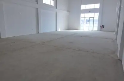 Warehouse - Studio - 1 Bathroom for rent in Al Jurf 2 - Al Jurf - Ajman Downtown - Ajman