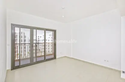 Apartment - 2 Bedrooms - 2 Bathrooms for rent in Zahra Apartments 2A - Zahra Apartments - Town Square - Dubai