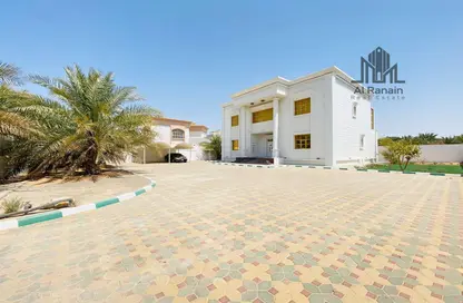 Outdoor House image for: Villa - 4 Bedrooms - 6 Bathrooms for rent in Al Suwaifi - Zakher - Al Ain, Image 1