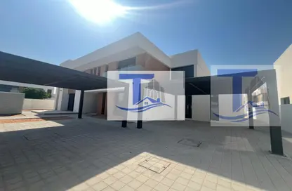 Villa - 5 Bedrooms - 7+ Bathrooms for rent in Saadiyat Island - Abu Dhabi