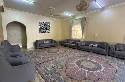 طابق كامل - 8 غرف نوم - 8 حمامات للبيع في فلل الروضة 3 - 3  الروضة - الروضة - عجمان