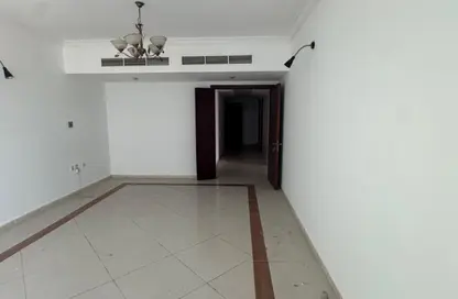 Apartment - 2 Bedrooms - 2 Bathrooms for sale in Al Khan Corniche - Al Khan - Sharjah
