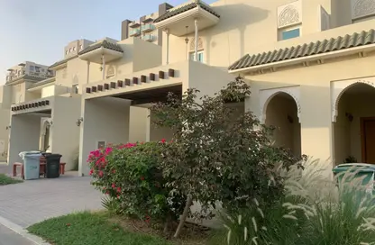 فيلا - 3 غرف نوم - 3 حمامات للايجار في قرطاج - القرية الشمالية - الفرجان - دبي