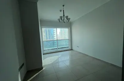 شقة - 2 غرف نوم - 2 حمامات للايجار في بناية الخان 9 - الخان - الشارقة