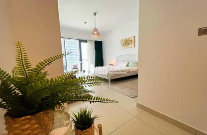 Apartment - 2 Bedrooms - 3 Bathrooms for rent in Bahwan Tower Downtown - Downtown Dubai - Dubai
