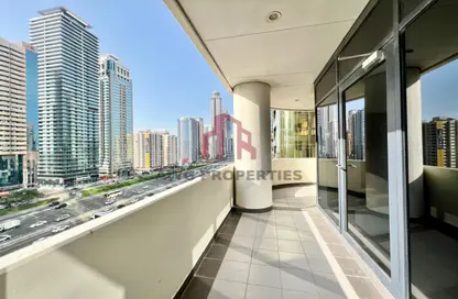 شقة - 2 غرف نوم - 3 حمامات للايجار في البوابة - مركز دبي المالي العالمي - دبي