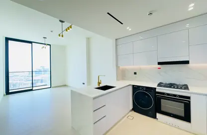 Apartment - 1 Bedroom - 2 Bathrooms for rent in Binghatti Tulip - Jumeirah Village Circle - Dubai