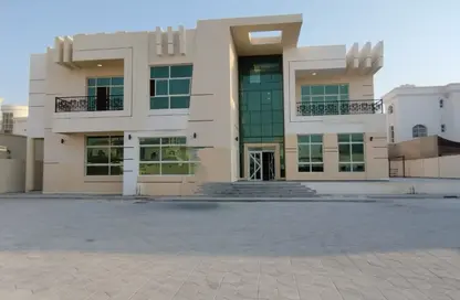 Apartment - 1 Bedroom - 1 Bathroom for rent in Shakhbout City - Abu Dhabi