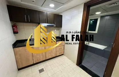 شقة - 1 حمام للايجار في شارع التعاون - التعاون - الشارقة