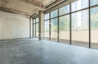 صورة لـ غرفة فارغة مكتب - استوديو للايجار في برج مكتب الفتان - أبراج الفتان مارين - مساكن شاطئ الجميرا - دبي ، صورة رقم 1