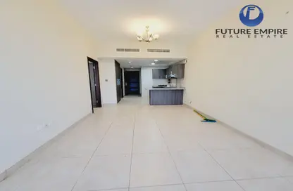 شقة - غرفة نوم - 2 حمامات للايجار في مسكن الجداف - الجداف - دبي