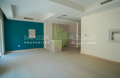 Empty Room image for: Townhouse - 3 Bedrooms - 4 Bathrooms for sale in Avencia 2 - Damac Hills 2 - Dubai, Image 1