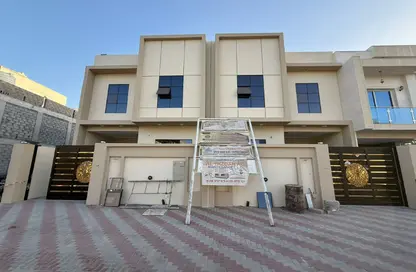 Townhouse - 5 Bedrooms - 7 Bathrooms for sale in Al Yasmeen 1 - Al Yasmeen - Ajman