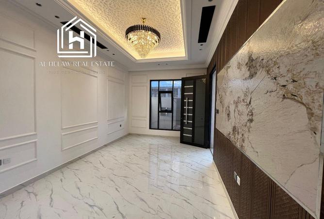 15201219 - Property Image 2