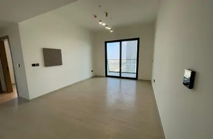 Apartment - 2 Bedrooms - 2 Bathrooms for rent in Binghatti Heights - Jumeirah Village Circle - Dubai