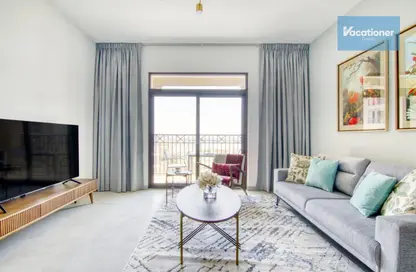 Living Room image for: Apartment - 1 Bedroom - 1 Bathroom for rent in Lamtara 3 - Madinat Jumeirah Living - Umm Suqeim - Dubai, Image 1