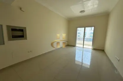 Apartment - Studio - 1 Bathroom for rent in Orchidea Building - Jumeirah Village Circle - Dubai
