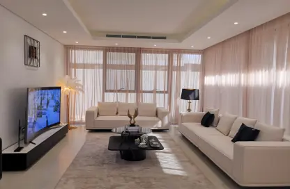 Villa - 5 Bedrooms - 7 Bathrooms for sale in Sharjah Garden City - Sharjah