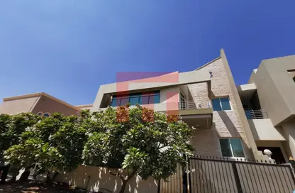 Villa - 6 Bedrooms - 7+ Bathrooms for rent in Al Nahyan - Abu Dhabi