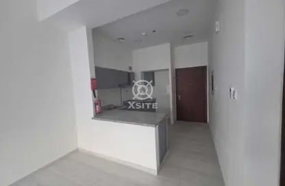 شقة - 2 غرف نوم - 2 حمامات للايجار في إس إس لوتاه ريزيدنس - منطقة 11 - قرية الجميرا سركل - دبي