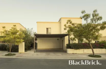 Villa - 3 Bedrooms - 4 Bathrooms for sale in Deema 4 - Deema - The Lakes - Dubai
