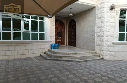 فيلا - 3 غرف نوم - 4 حمامات للايجار في شعاب العسكر - زاخر - العين