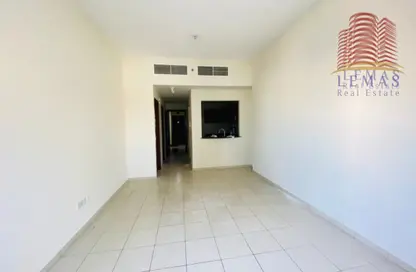 Empty Room image for: Apartment - 1 Bedroom - 2 Bathrooms for sale in Ajman One Tower 11 - Ajman One - Ajman Downtown - Ajman, Image 1