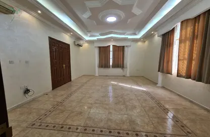 فيلا - 5 غرف نوم - 5 حمامات للبيع في "جفات النيار " - زاخر - العين