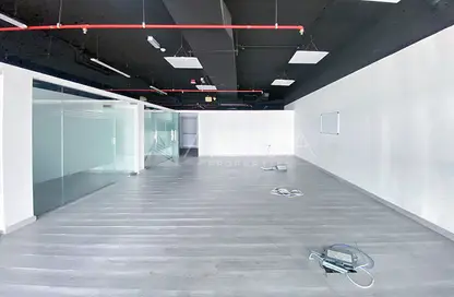 Office Space - Studio for rent in The Exchange - Business Bay - Dubai