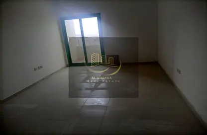 Empty Room image for: Apartment - 1 Bathroom for sale in Smart Tower 1 - Al Amerah - Ajman, Image 1