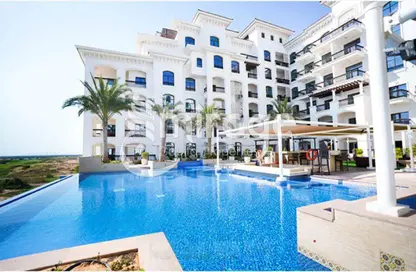 Pool image for: Apartment - 2 Bedrooms - 3 Bathrooms for rent in Ansam 4 - Ansam - Yas Island - Abu Dhabi, Image 1