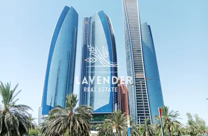 Apartment - 2 Bedrooms - 3 Bathrooms for rent in Etihad Towers - Corniche Road - Abu Dhabi