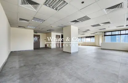 Office Space - Studio for rent in One Lake Plaza - JLT Cluster T - Jumeirah Lake Towers - Dubai