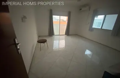 Villa - 4 Bedrooms - 3 Bathrooms for rent in Al Rumailah building - Al Rumailah 2 - Al Rumaila - Ajman